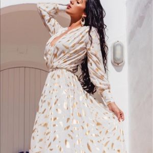 Beautiful Long Sleeve High Split Maxi